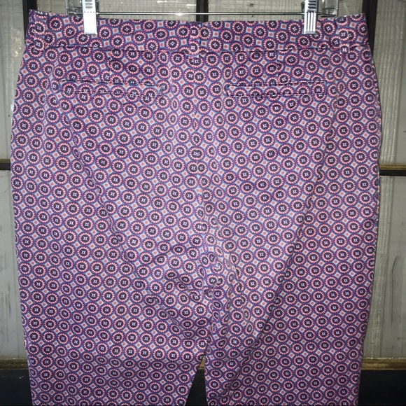 Lands End pants, intricate pattern in blues/pinks - Picture 8 of 12